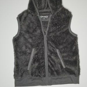 FAUX FUR VEST